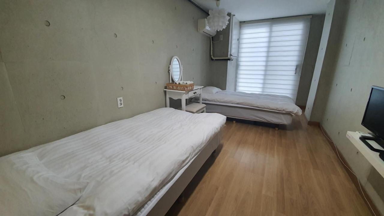 Atelier Hostel Suncheon Bagian luar foto